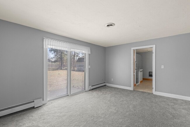 Building Photo - 38 Roosevelt St