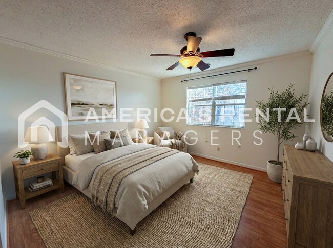 Building Photo - Inverness Area Living: Utilities Included plus Pool Access