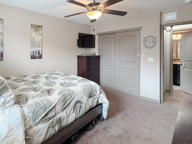 Building Photo - East El Paso 4 bed Refrig A/C Home!