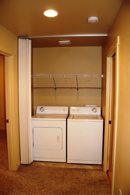 Building Photo - Rent Incentive $250.00 for First Full Mont...