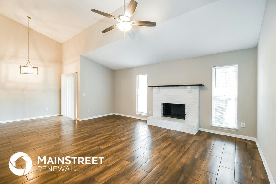 Building Photo - 3506 Whalers Way