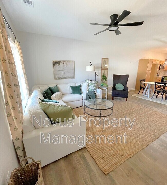 Building Photo - 111 Crestpoint Rd