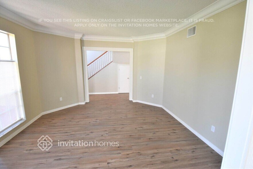 Building Photo - 11424 Glenmont Dr