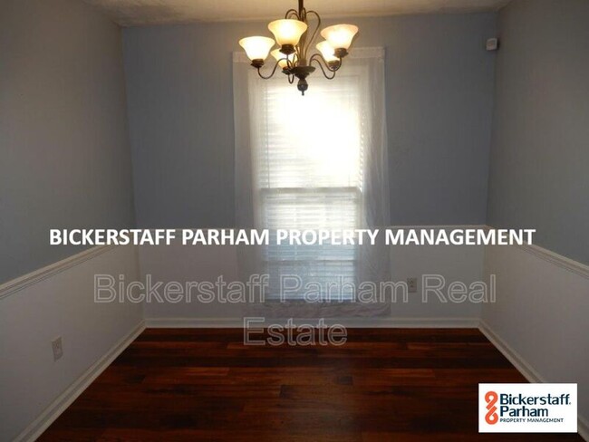 Building Photo - 5342 Brookview Dr