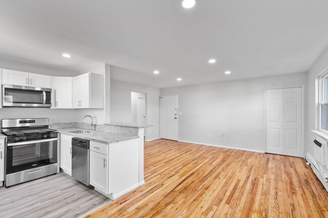 Building Photo - Matawan Court Apartments