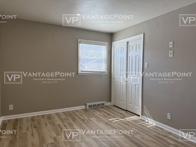 Building Photo - 1655 9th St