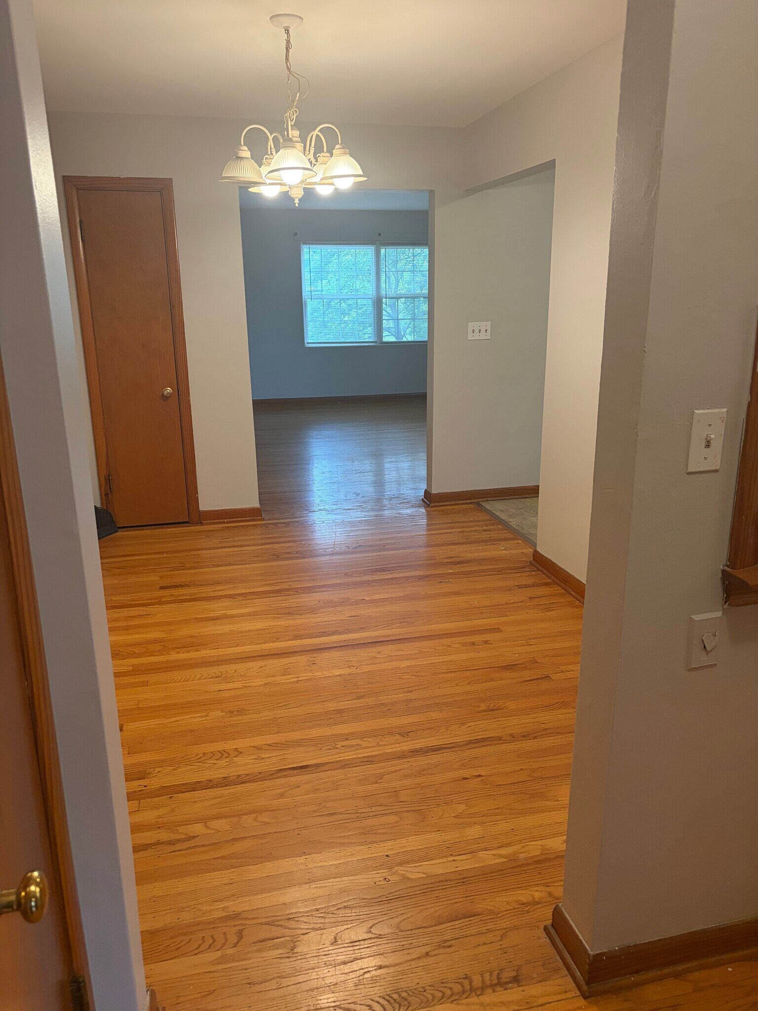 Building Photo - 224 Browns Ln
