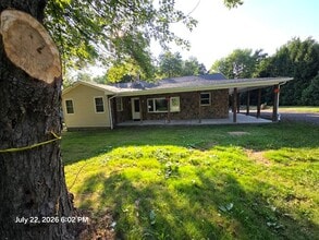 Building Photo - 616 Reckord Rd