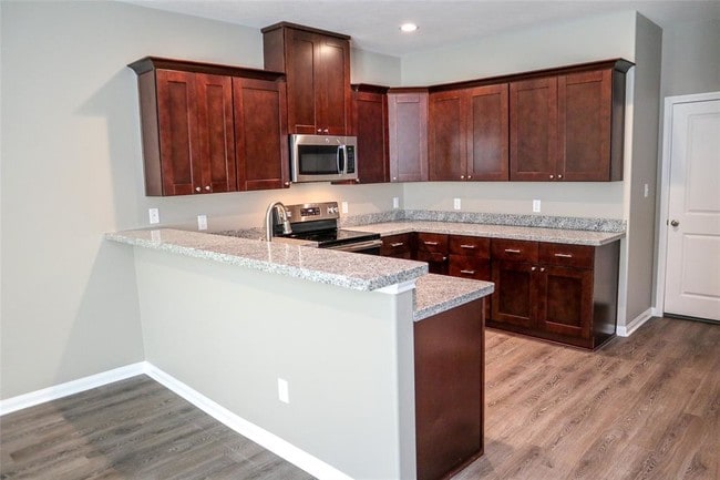 Building Photo - 118 Artesian Way