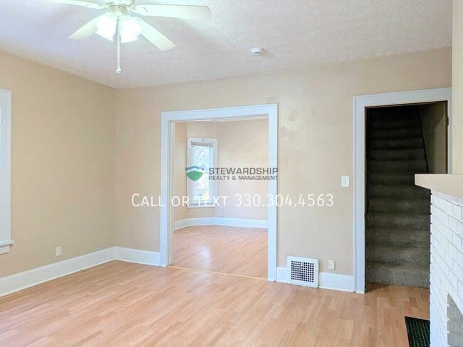 Building Photo - 1410 16th St NW