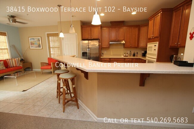 Building Photo - 38415 Boxwood Terrace