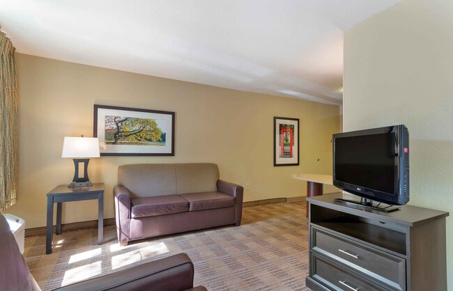 Building Photo - Furnished Studio-Dallas - Las Colinas - Gr...