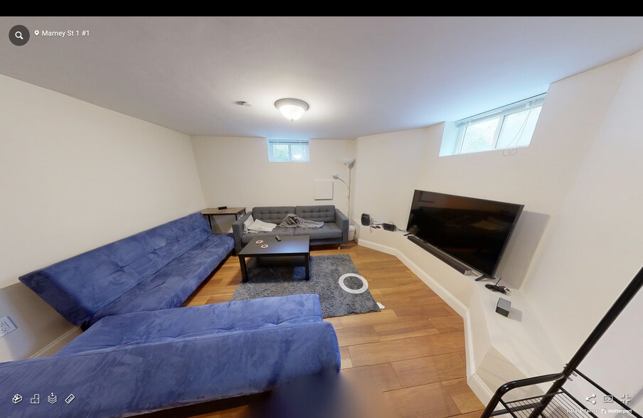 Building Photo - 20 Marney St
