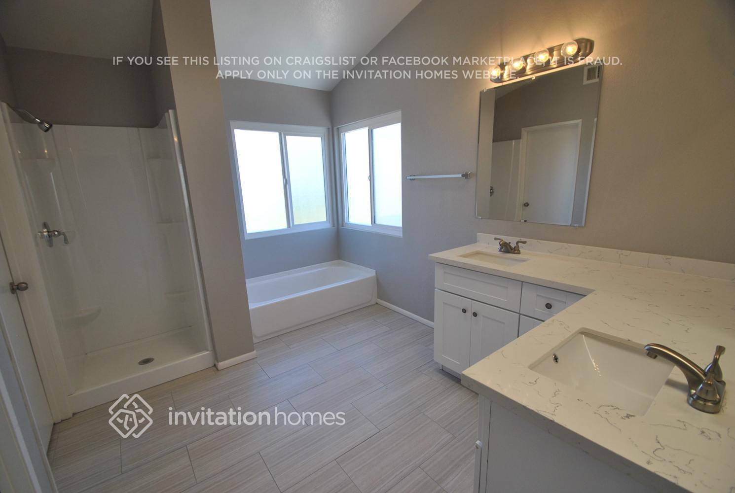 Building Photo - 40226 Donomore Ct