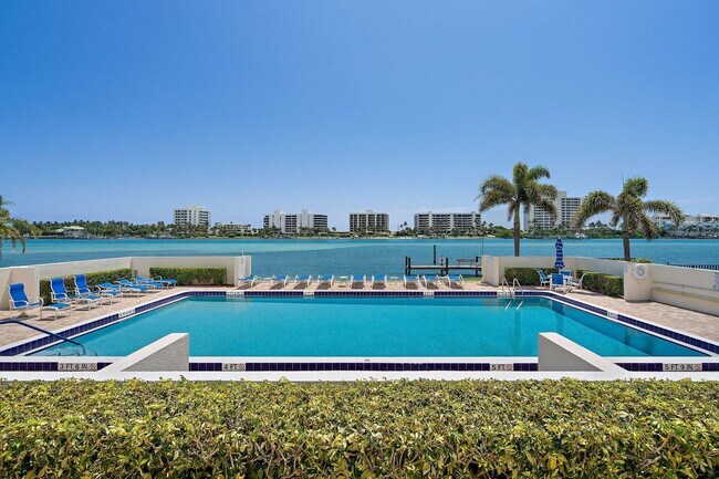 Building Photo - 19800 Sandpointe Bay Dr