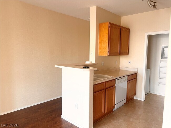 Building Photo - 7135 S Durango Dr