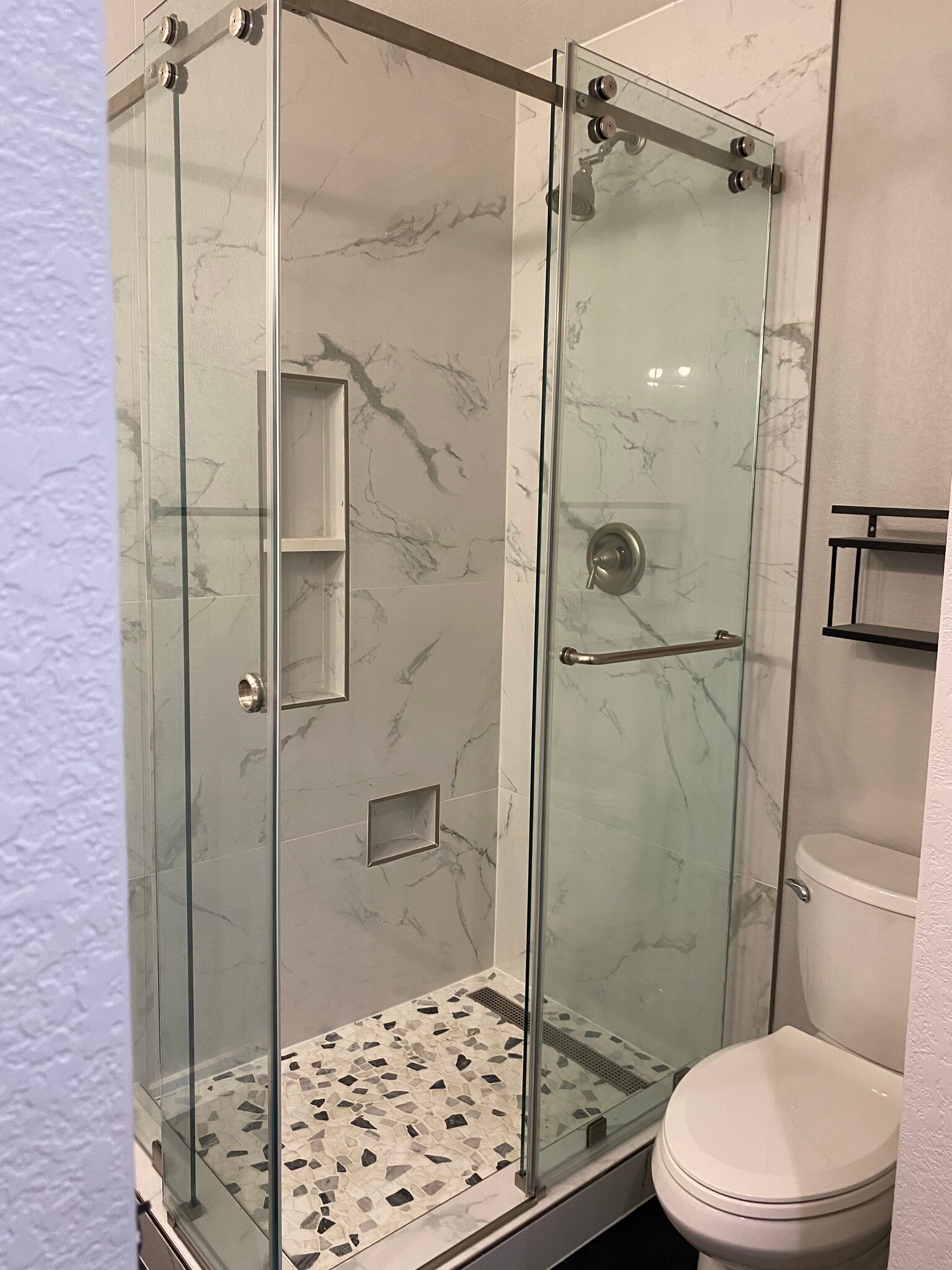 Master Bath - 1811 Garfield St