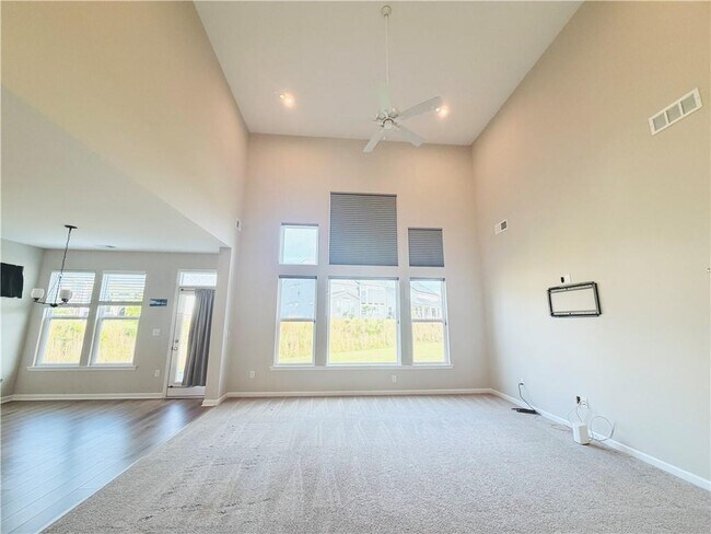 Building Photo - 607 Michigan Cir