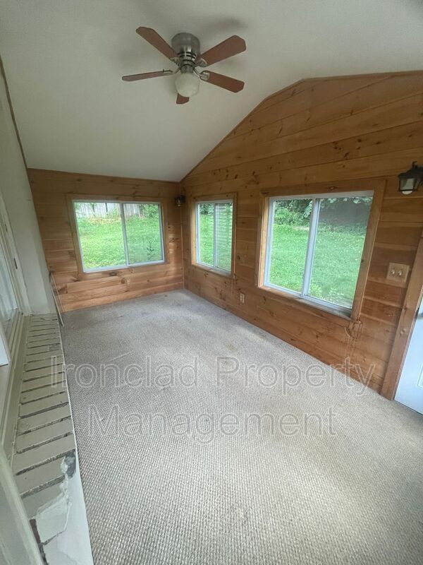 Building Photo - 5 Elizabeth Rd