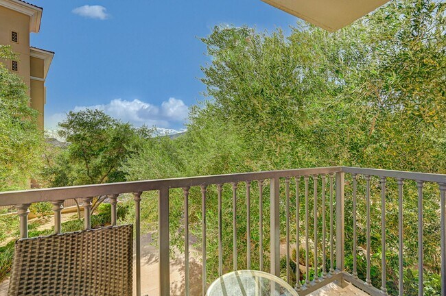 Building Photo - 1 Bedroom Furnished Condo in Lake Las Vegas