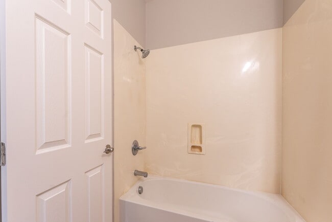 Building Photo - 1070 Tourmaline Ter