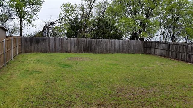 Building Photo - 806 Bens Dr