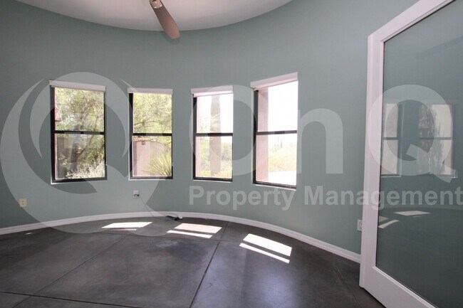 Building Photo - 5844 E Carefree Mountain Dr