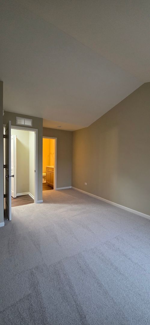 Building Photo - Chestnut - 2Br/2Ba Rental Home - Second Floor