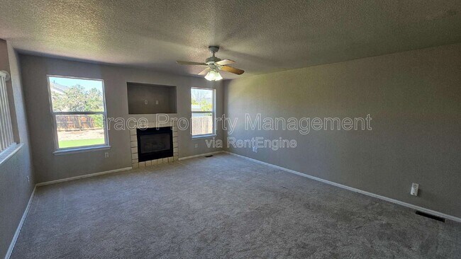 Building Photo - 325 W 116th Ave