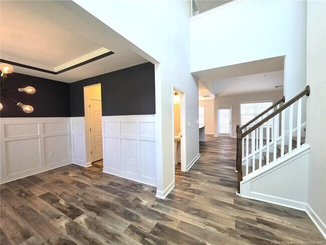 Building Photo - 644 Amusement Dr