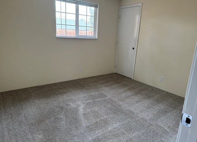 Building Photo - 20618 Silas Dr