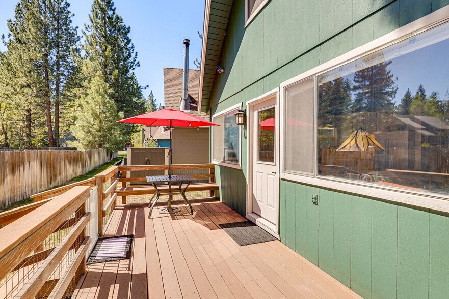 Building Photo - 923 Sagewood Dr