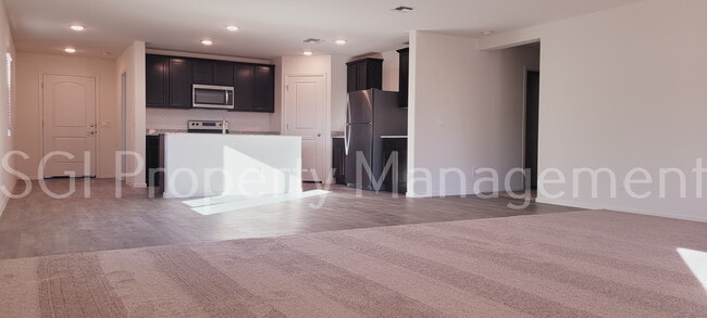 Building Photo - 1543 E Inouye Dr