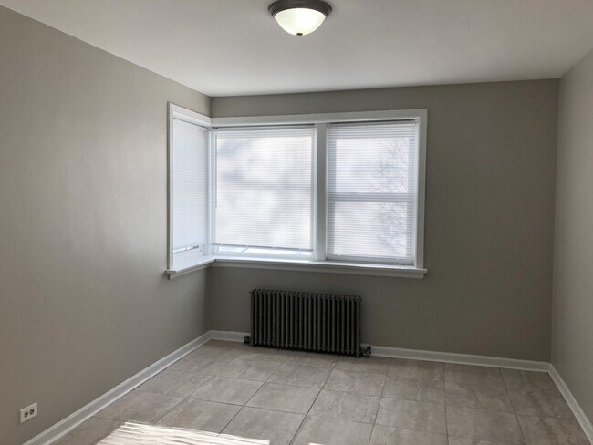 Primary Photo - 434 Elmwood Ave