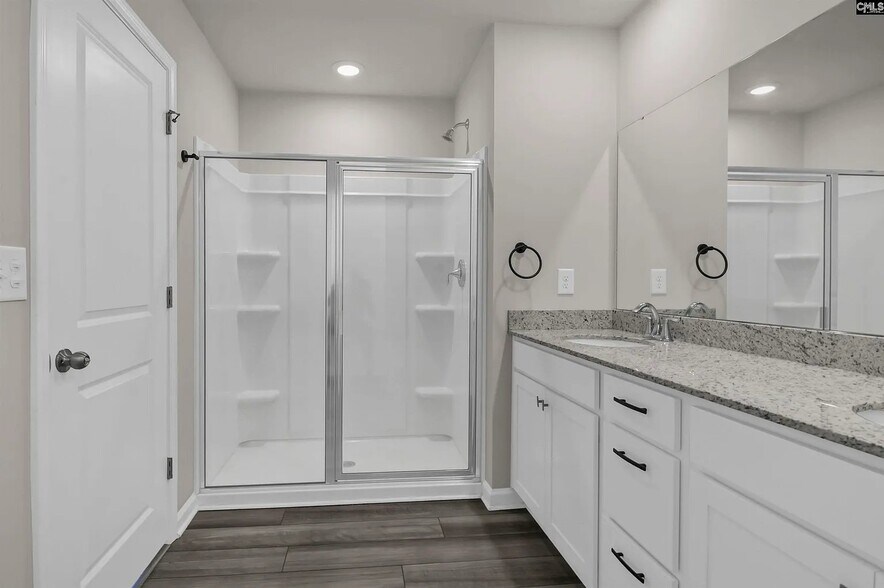 Building Photo - 401 Bosque Cir