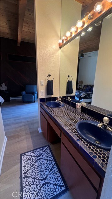 Building Photo - 2314 Plaza a La Playa