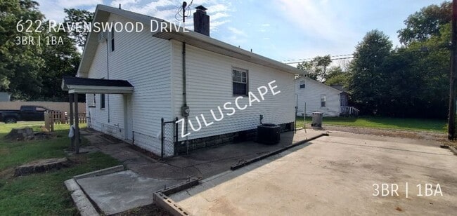 Building Photo - 622 Ravenswood Dr