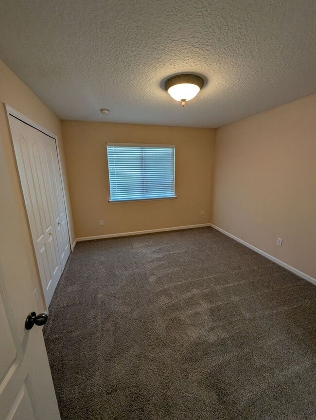 Building Photo - Welcome to Paloma You will love this spacious 2-bedroom, 2.5-bath townhome