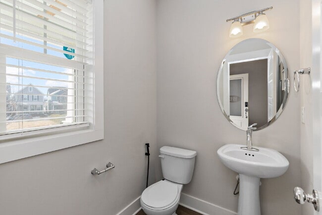 Building Photo - Charming 3-Bed Home with Spacious Layout in Wendell Falls