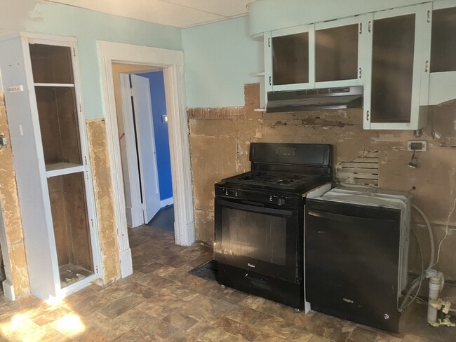 Building Photo - 1013 W Decatur St