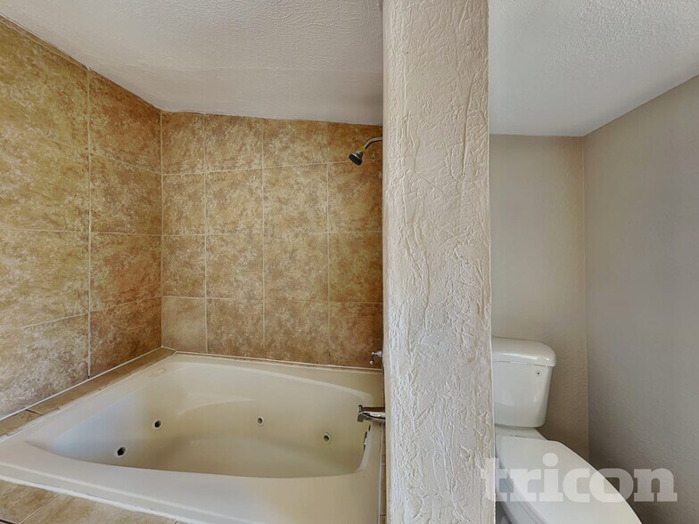 Building Photo - 27051 Curitiba Dr