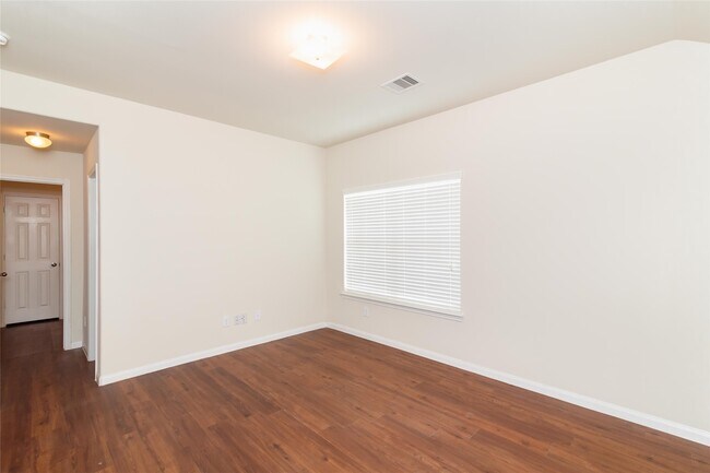 Building Photo - 4307 Almeda Meadows Dr