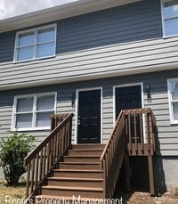 Building Photo - Convenient Modern Townhome in Creedmoor