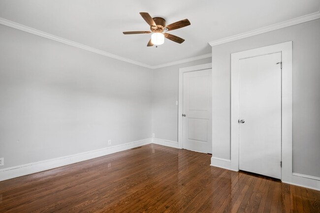 Building Photo - 4427 Northaven Dr