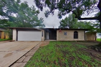 Building Photo - 7331 Millbrae Ln