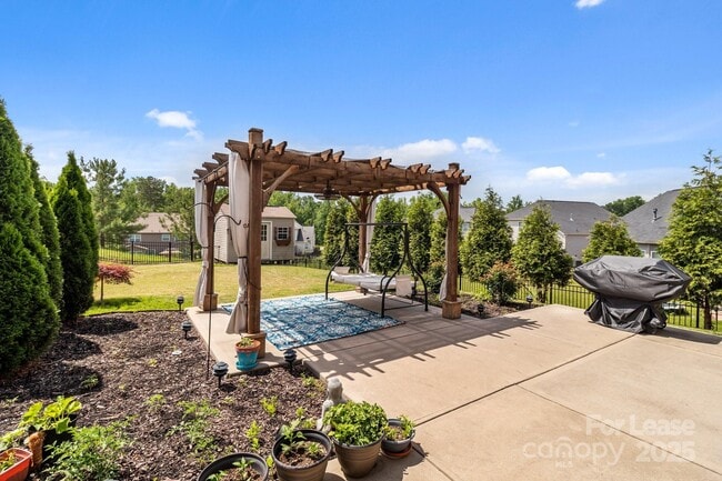 Building Photo - 2835 Berkhamstead Cir