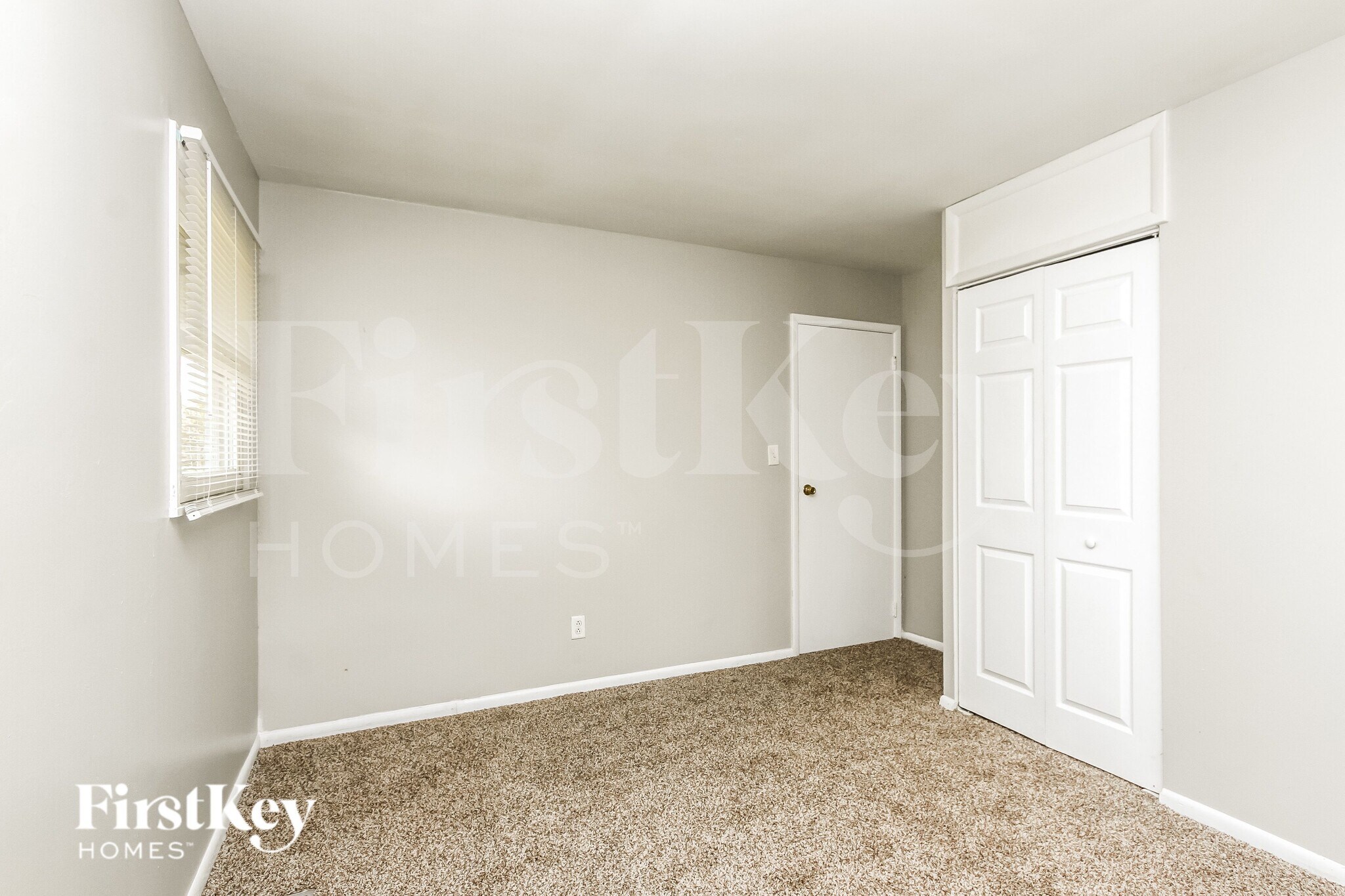 Building Photo - 1541 Younce St