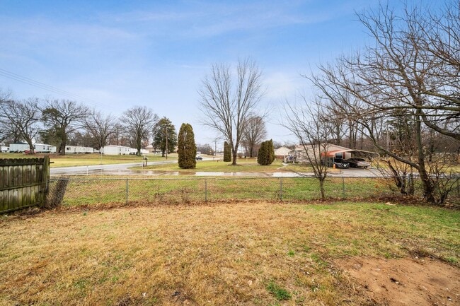 Building Photo - 101 Gail St