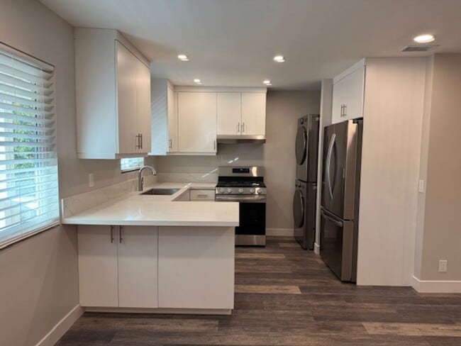 Building Photo - Cozy New 1-Bed, 1-Bath Private Retreat with Yard & Modern Finishes in La Mesa