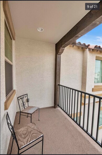 Building Photo - 1545 W Marlin Dr
